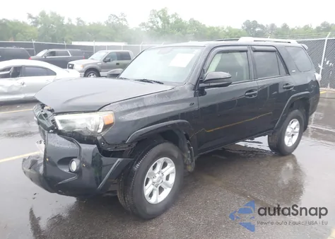 2015 Toyota 4Runner Sr5 z USA, uszkodzony, nr VIN JTEBU5JR1F5203218